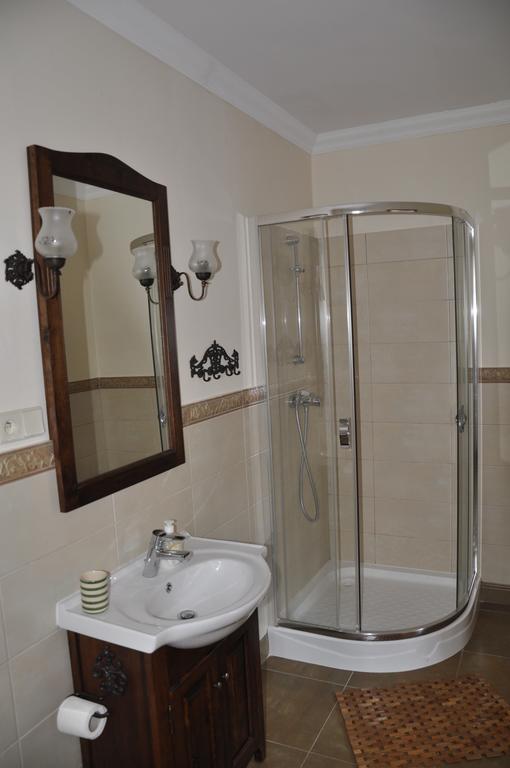 Lesna Polana Villa Старе Яблонки Екстериор снимка